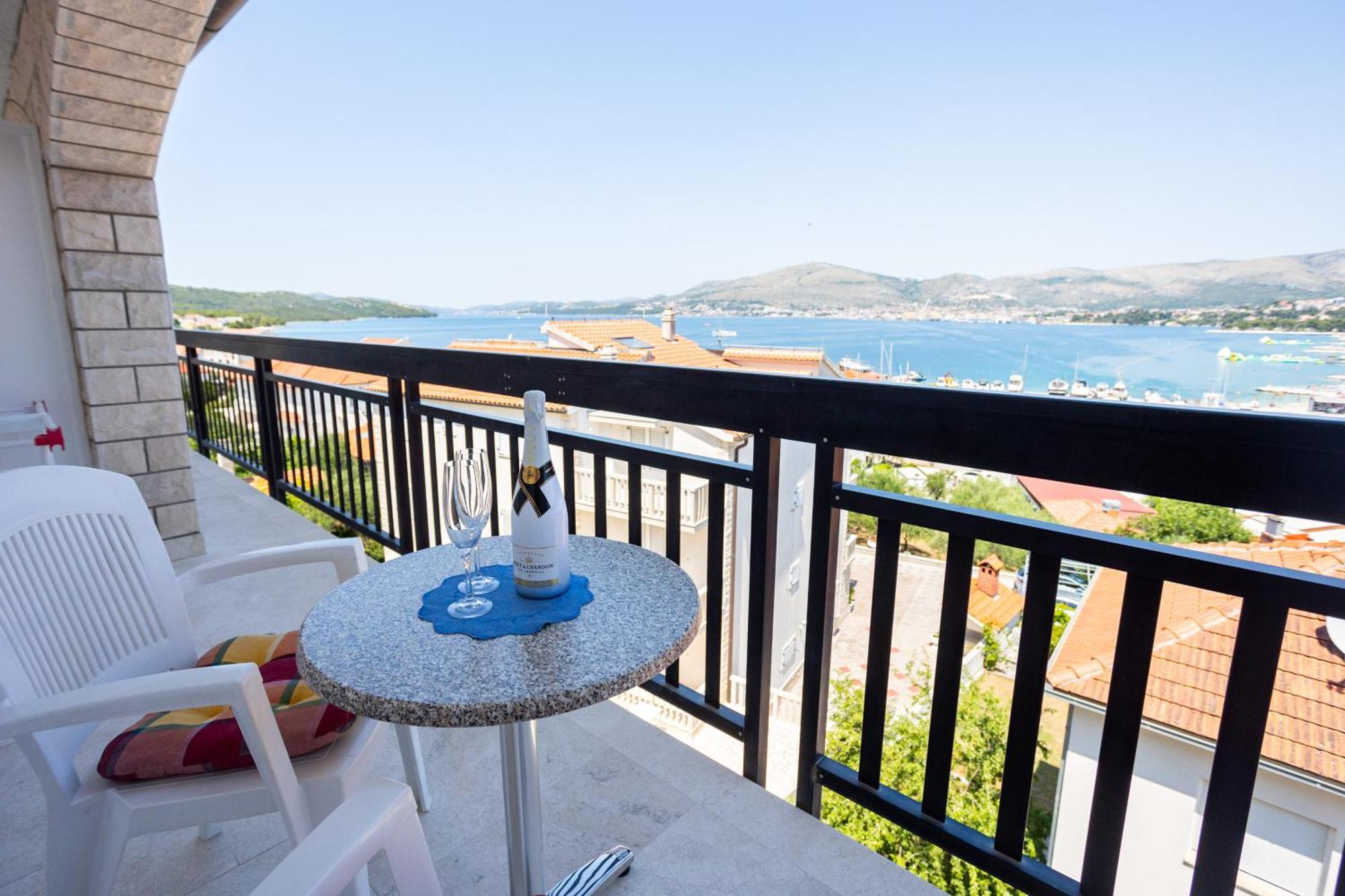 Villa Marina Okrug Gornji Kamer foto