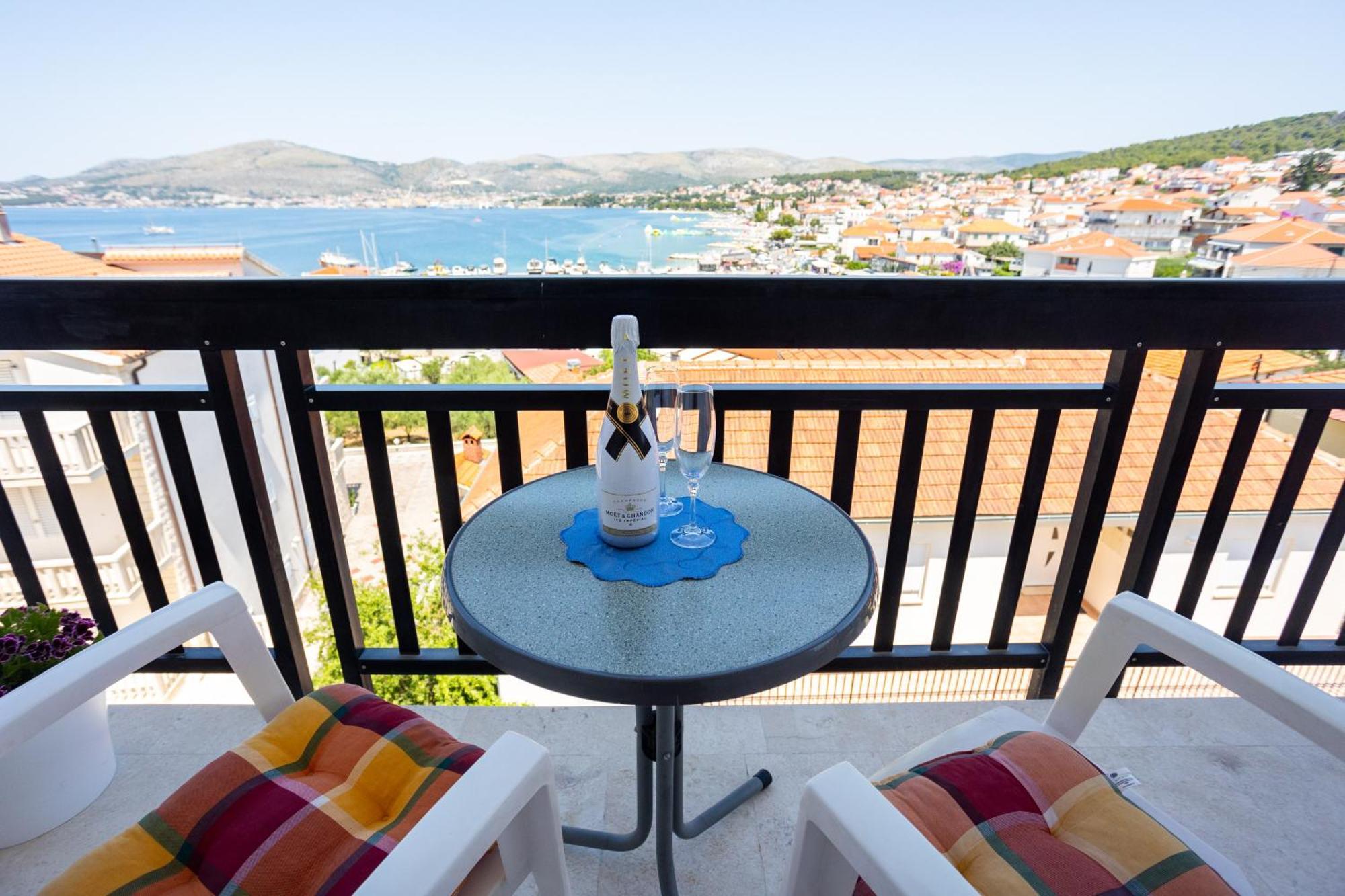 Villa Marina Okrug Gornji Kamer foto